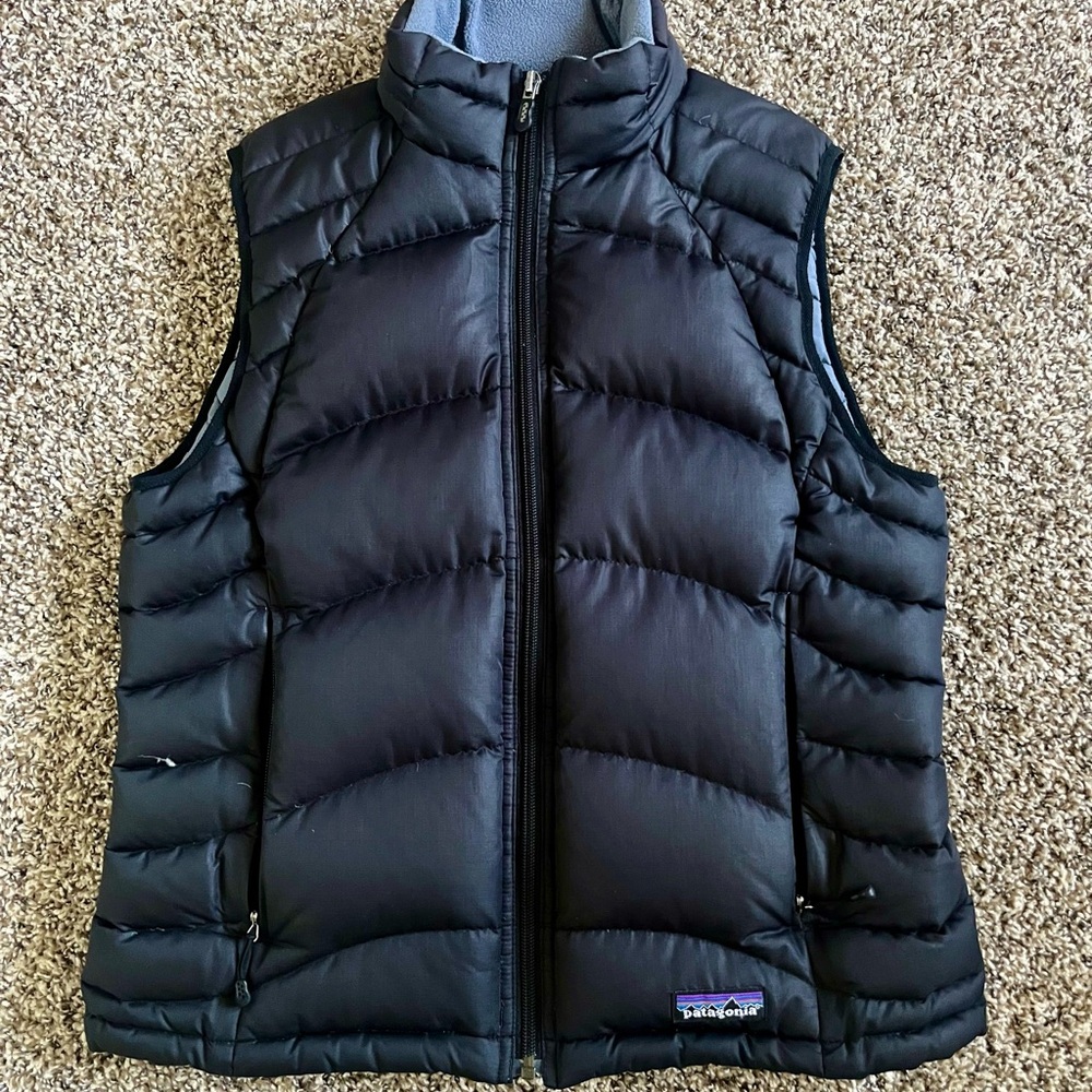 Patagonia Black Quilted Puffer Vest